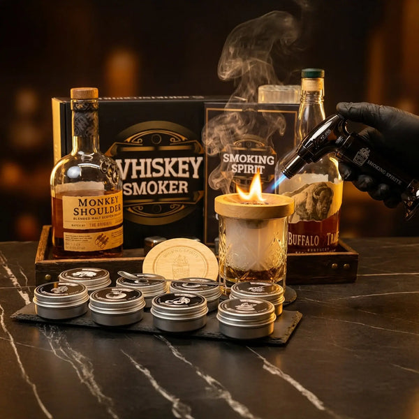 Whiskey Füstölő Szett bemutatása, füstölő gyertyával, whiskey és különböző füstölő aromákkal.